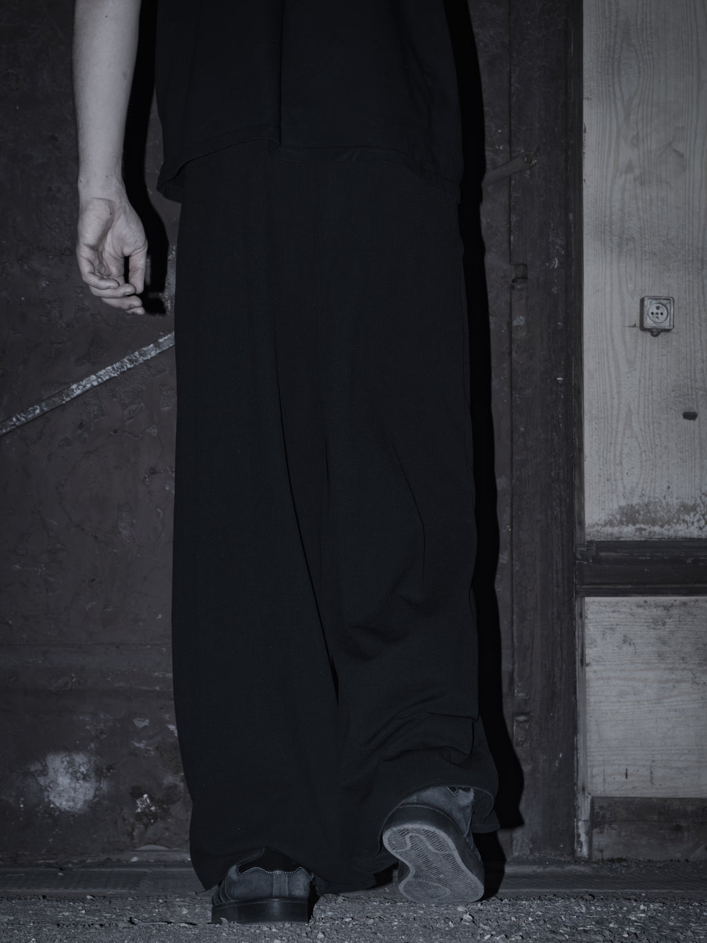 Flow Wide-Leg Shift Pants